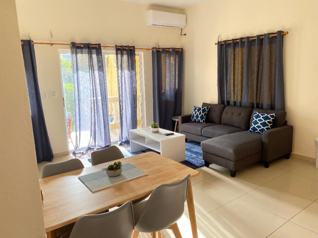 Lovely 2 Bedroom Apartment In Quiet Neighborhood! Philipsburg  Eksteriør bilde